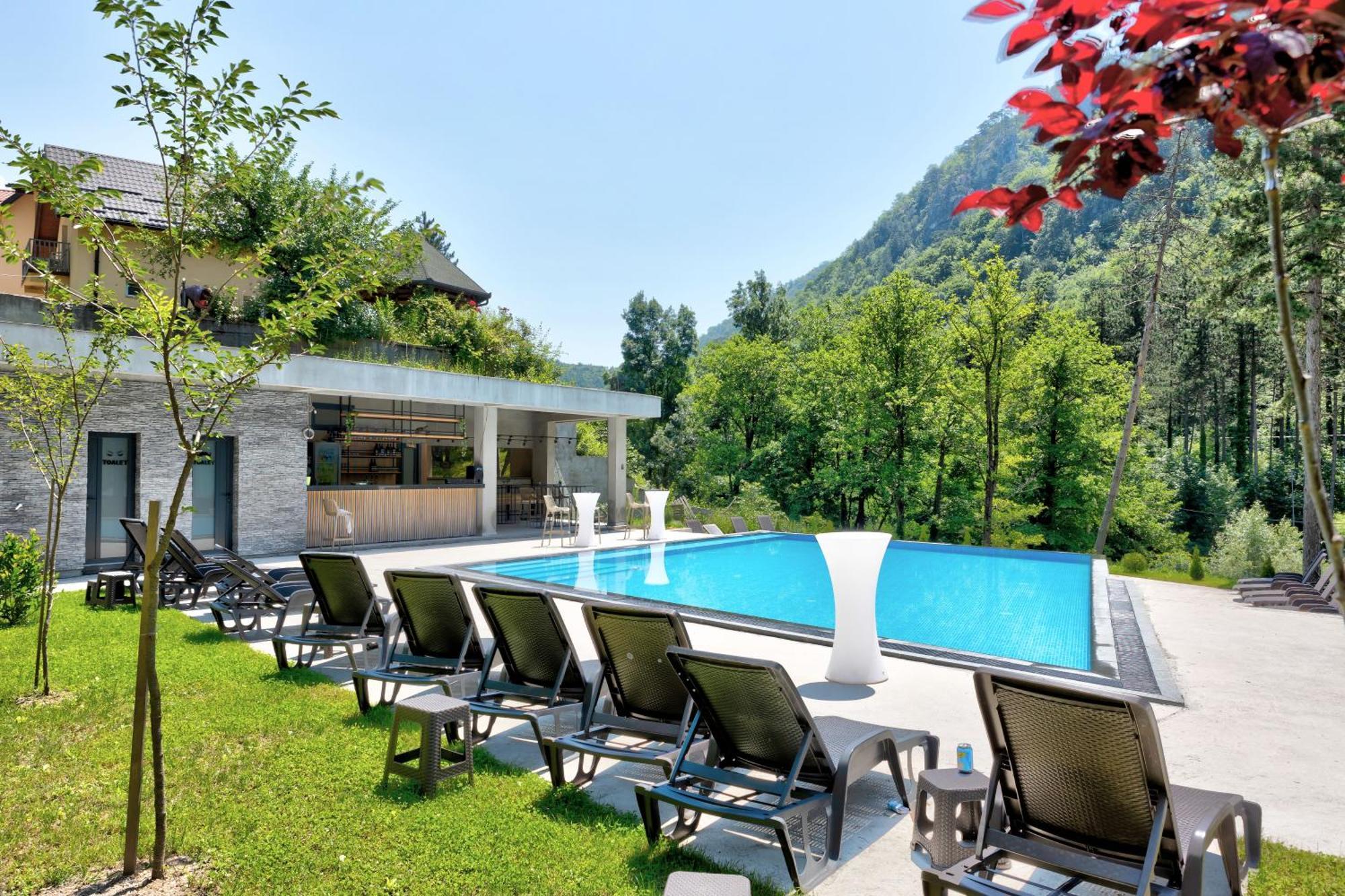 Vila Sunce Village Resort קונייץ' מראה חיצוני תמונה